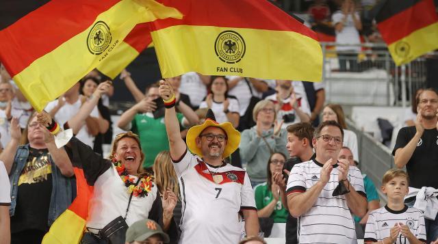 半岛体育APP-【复盘】推迟了3天，弗利克的开门红在斯图加特上演